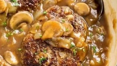 Salisbury Steak with Mushroom Gravy new york times recipes