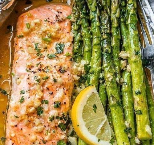 Baked salmon in foil with asparagus and lemon garlic butter sauce new york times recipes