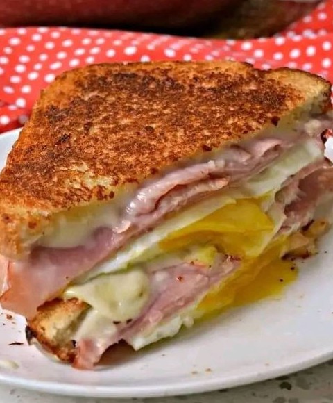 Delicious Fried Egg Sandwich Recipe new york times recipes
