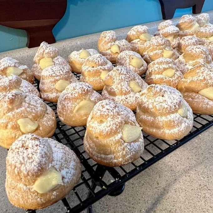 MOM’S FAMOUS CREAM PUFFS new york times recipes