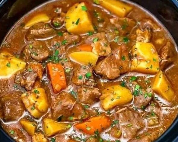 Red Wine-Braised Beef Stew With Potatoes And Carrots