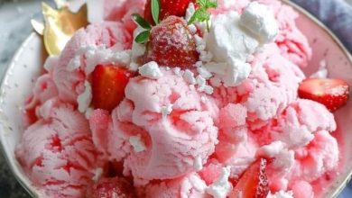 Strawberry Meringue Ice Cream Delight