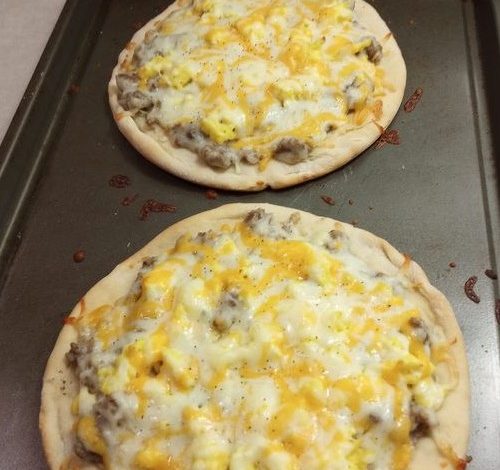 The Perfect Breakfast Pizza