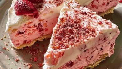 Irresistible Strawberry Icebox Cake