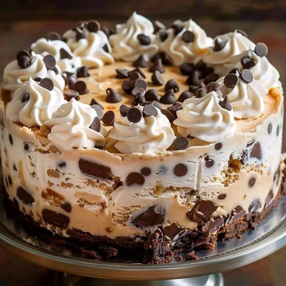 Chocolate Chip Cookie Dough Cheesecake Recipe - Tinsuf