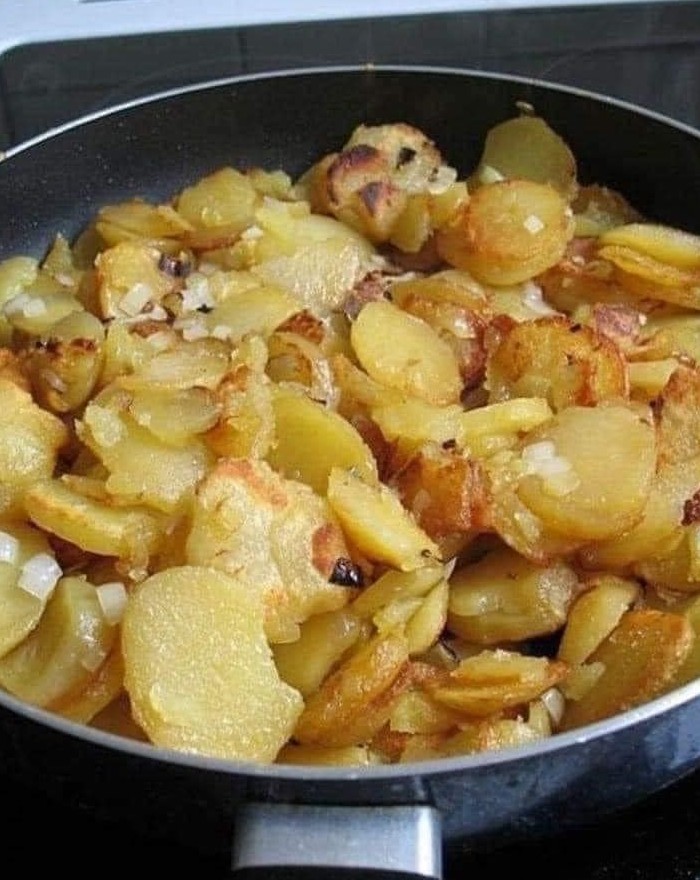 Crispy Fried Potatoes with Onions Recipe