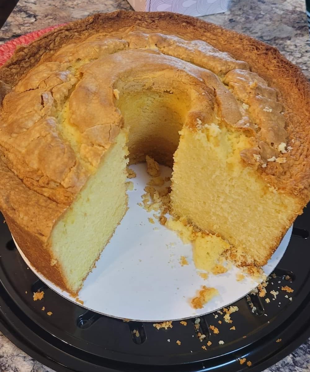 Classic Homemade Pound Cake