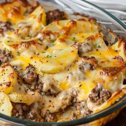 Cheesy Beef and Potato Casserole Recipe