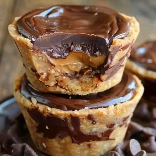 Chocolate Peanut Butter Cup Tarts Recipe
