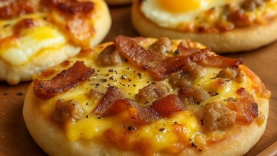 English Muffin Breakfast Pizza