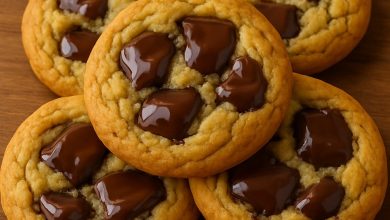 Best Gooey Chocolate Chip Cookies