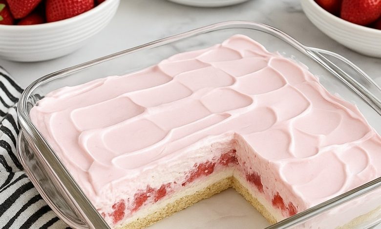 Strawberry Éclair Cake
