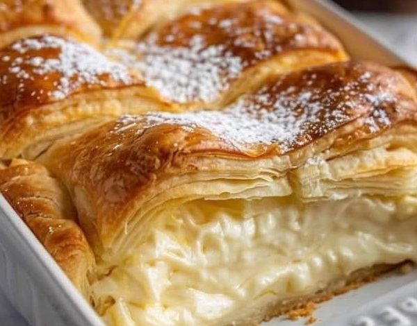 Creamy Custard Puff Pastry Delight