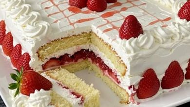 Classic Homemade Strawberry Cake