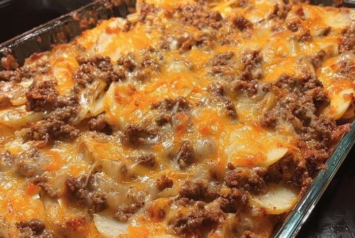 Cheesy Ground Beef and Potato Casserole