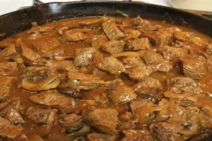 Beef Tips with Mushroom Gravy in Slow Cooker