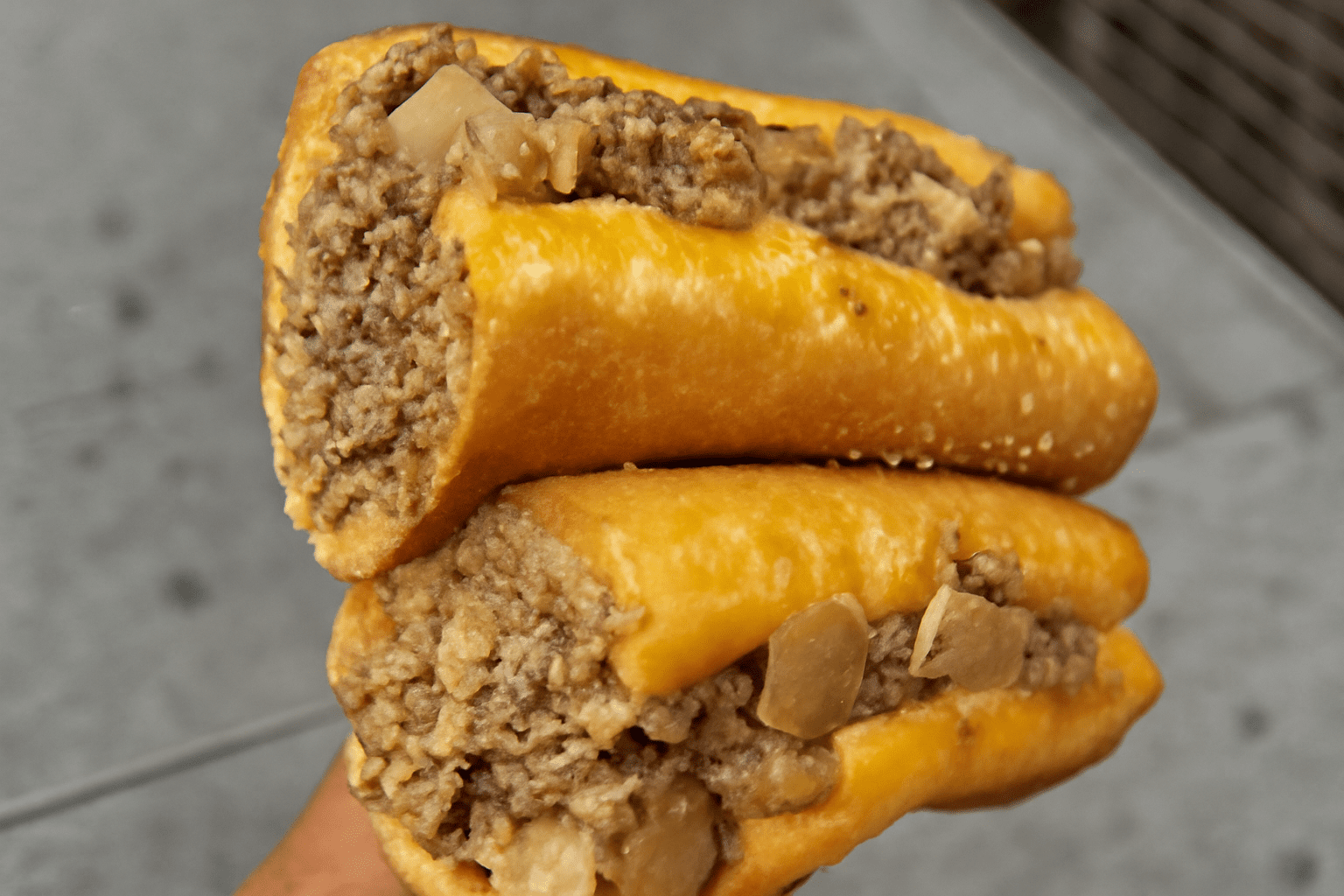 Irresistible Philly Cheesesteak Sloppy Joes Recipe | 7 Easy Steps for a Cheesy Dinner