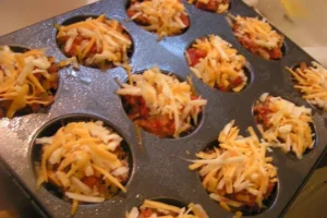 Mini Meatloaf Muffins – Easy Cheesy Taco-Inspired Dinner