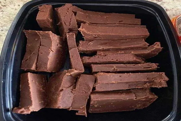 Nana’s Easy Old-Fashioned Chocolate Fudge Recipe – Classic Homemade Treat